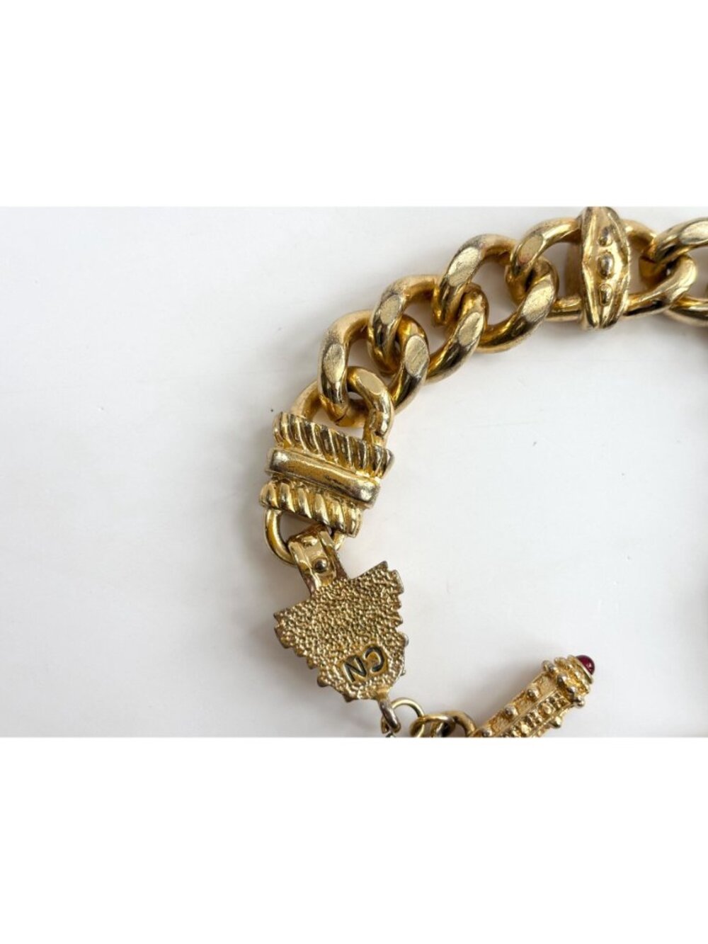 Gold Toned Curb Chain Chunky Rhinestone Accented Vintage 80's Style Bracelet - Picture 12 of 16